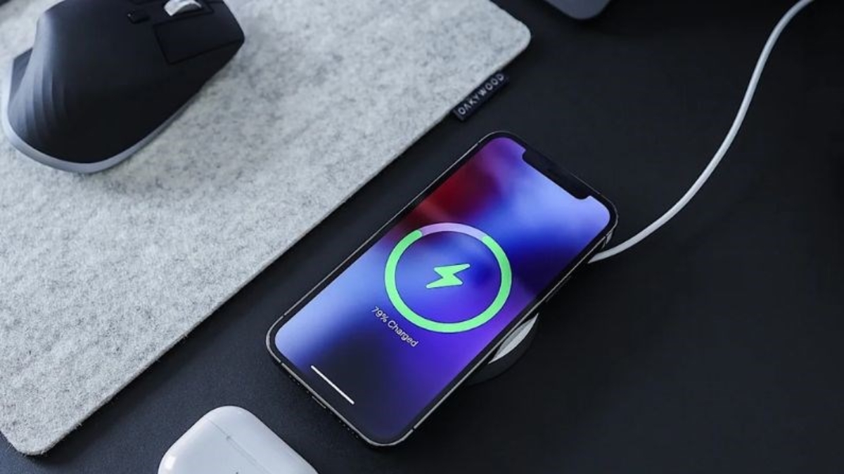 iPhone 14 Pro Max sạc nhanh tiêu chuẩn từ 20W trở lên
