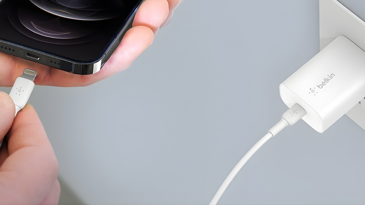 Sử dụng củ sạc bên thứ 3 cho iPhone X