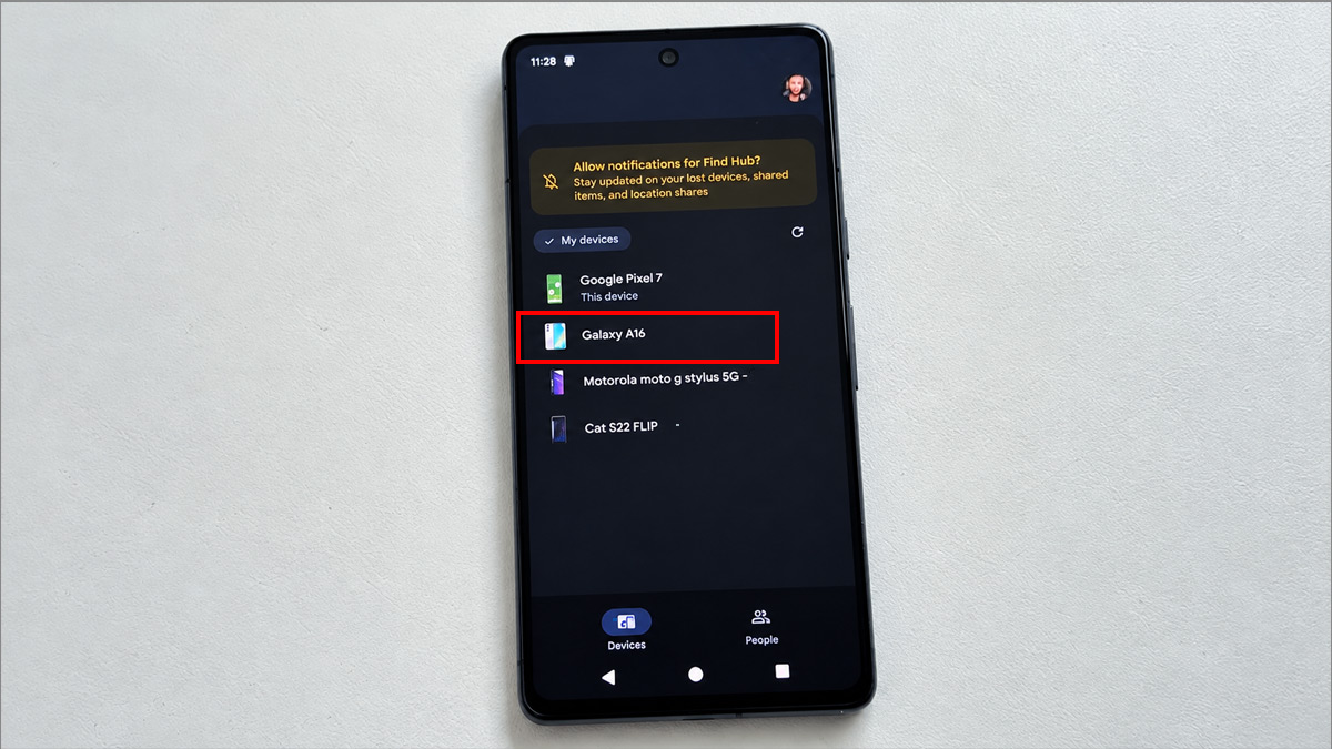 Xóa dữ liệu thiết bị bằng Google Find My Device - bước 2