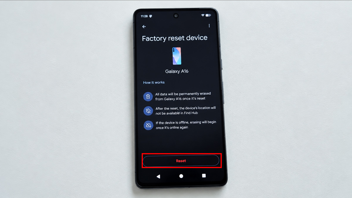 Xóa dữ liệu thiết bị bằng Google Find My Device - bước 4