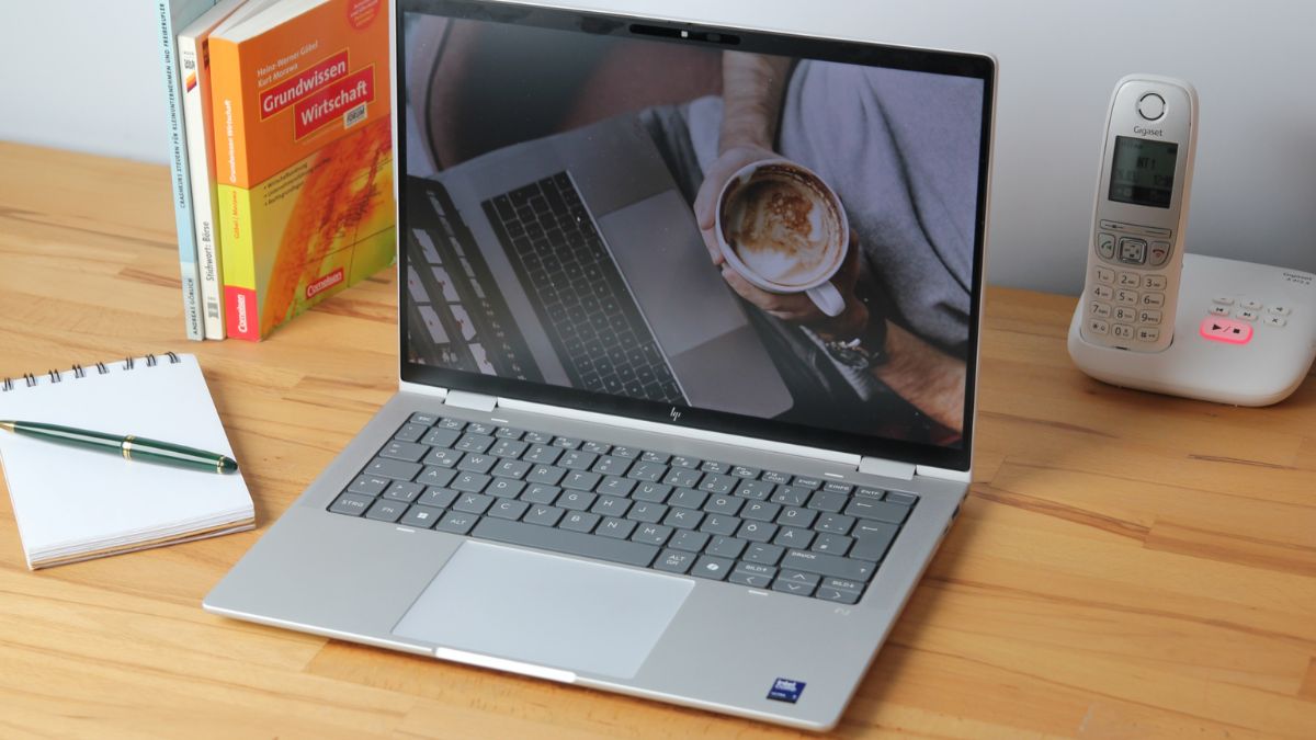 Máy tính cho doanh nhân HP EliteBook X Flip G1i
