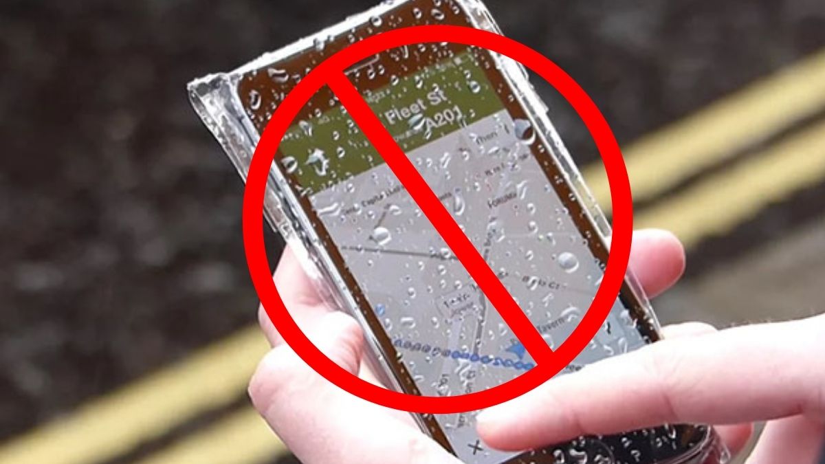 Bảo quản điện thoại nơi khô ráo để tránh nổ điện thoại