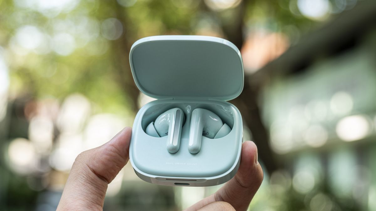 Tai nghe Bluetooth màu xanh True Wireless Xiaomi Redmi Buds 6 Play
