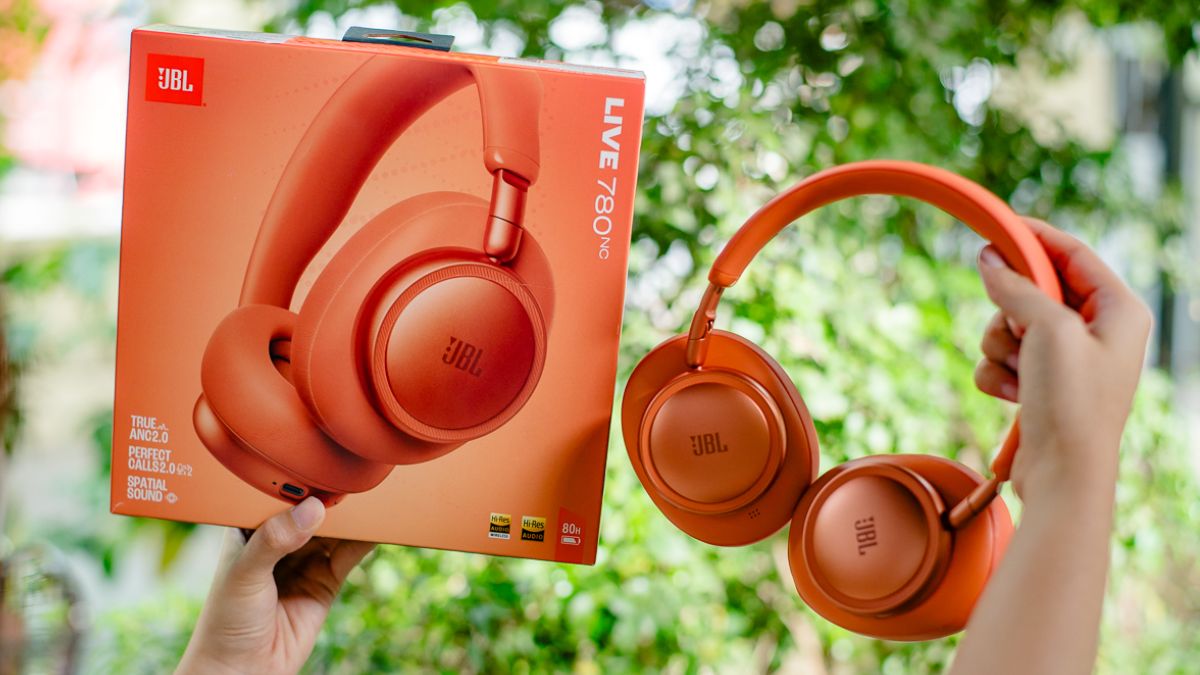 Tai nghe JBL Live 780NC màu cam