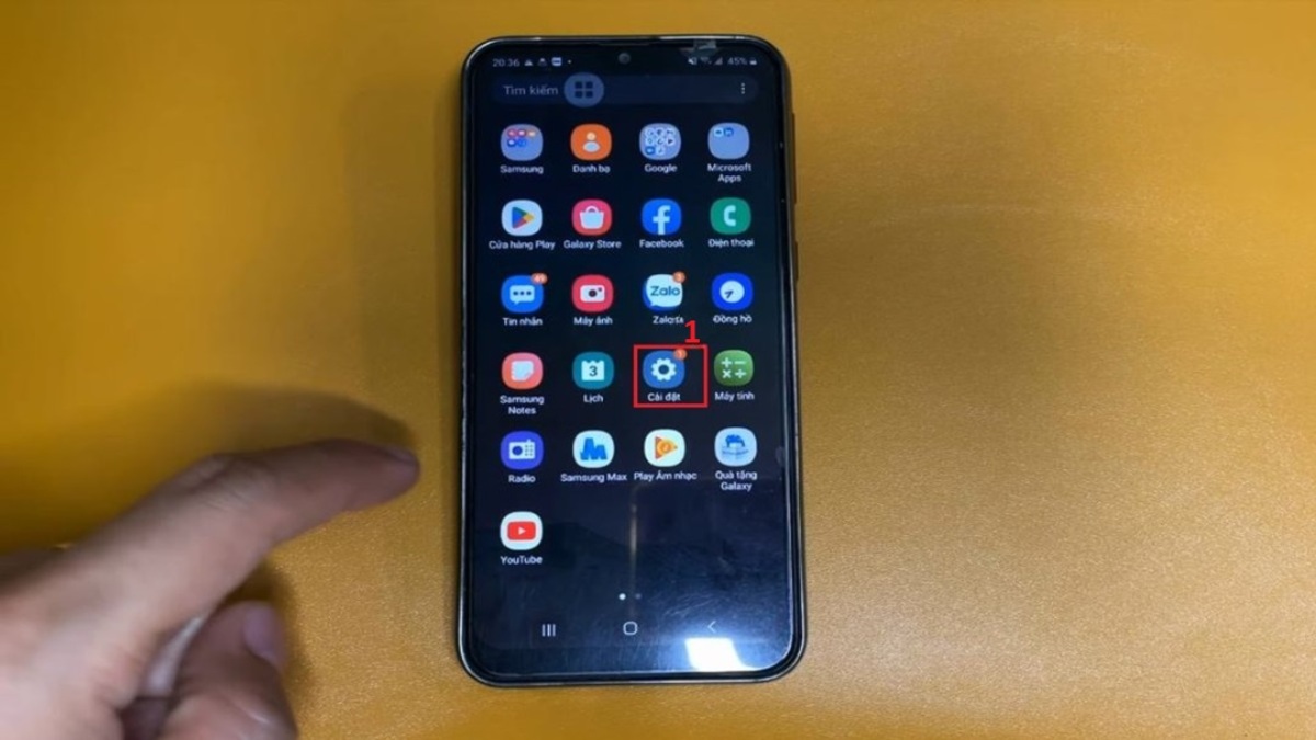 Cách tắt ứng dụng chạy ngầm trên Samsung bằng cài đặt - bước 1