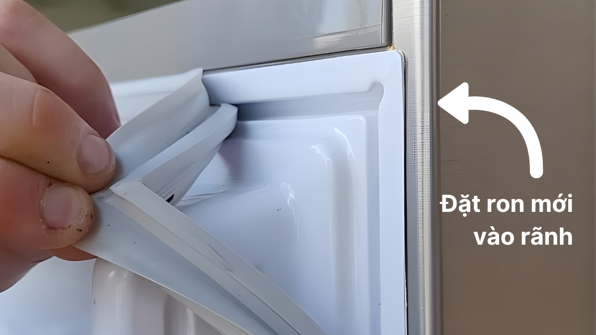 Cách thay ron tủ lạnh bằng cách thay ron mới - bước 3