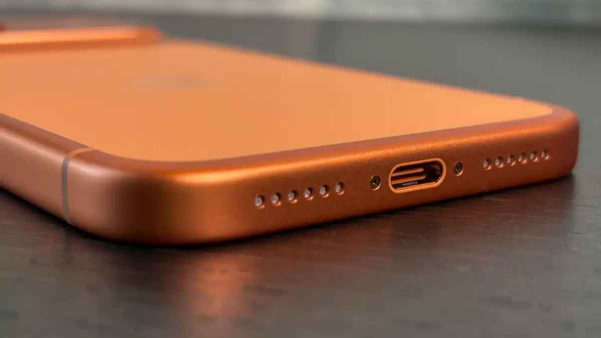 Nâng cấp tốc độ USB-C với chuẩn USB 3 và Wi-Fi 7 trên iPhone 17
