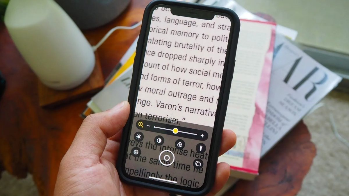 Cách thức hoạt động của tính năng kính lúp trên iPhone