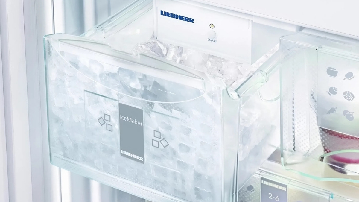 Tìm hiểu về tủ lạnh làm đá tự động