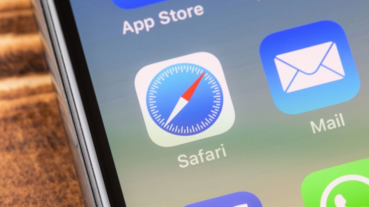 Tìm hiểu cách xem lại lịch sử Safari trên iPhone