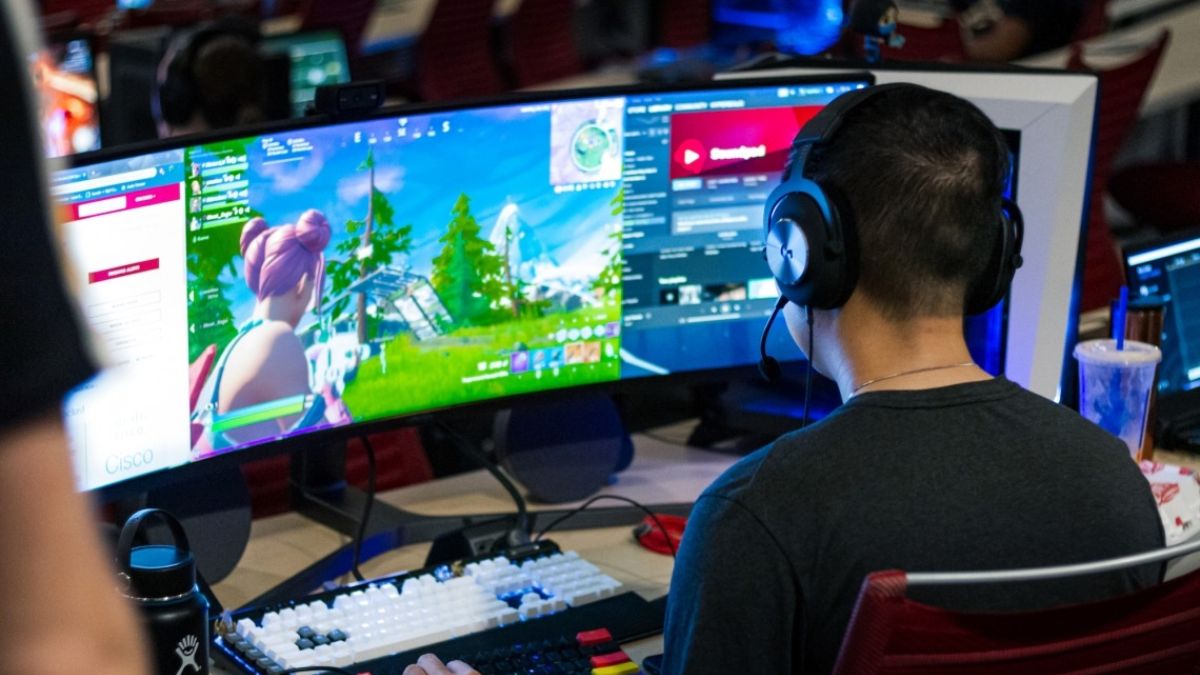 chip Ryzen 5 5600H có hiệu năng chơi game vượt trội