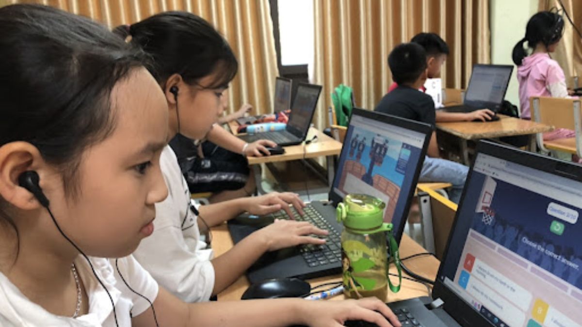 Kết cấu cuộc thi Olympic Tiếng Anh trên Internet