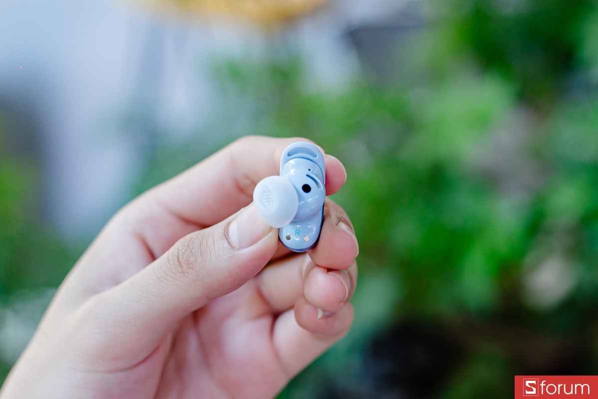 Đánh giá Anker Soundcore Liberty 5 Pro về thiết kế tai nghe