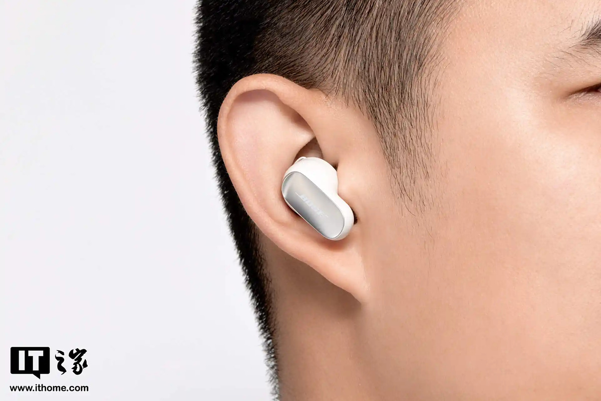 Đánh giá Bose QuietComfort Ultra 2 về thiết kế cách âm thông minh