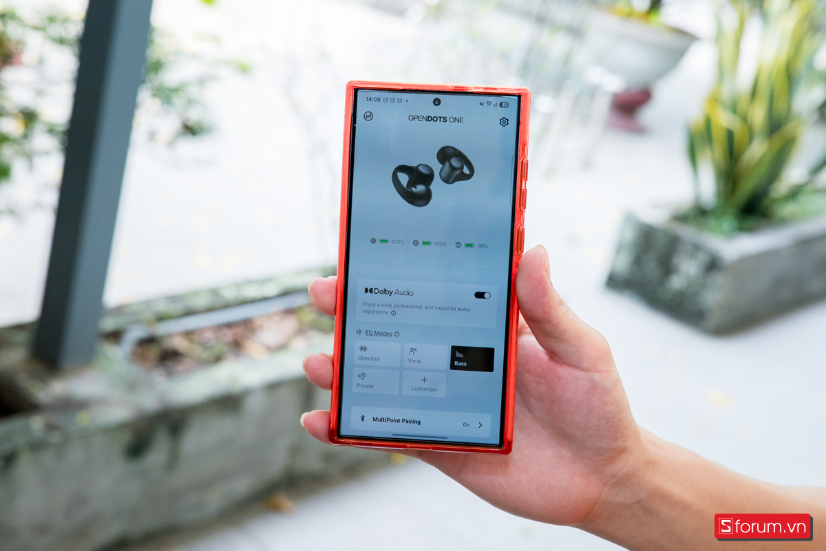 Ứng dụng Shokz với giao diện trực quan và nhiều tính năng hữu ích