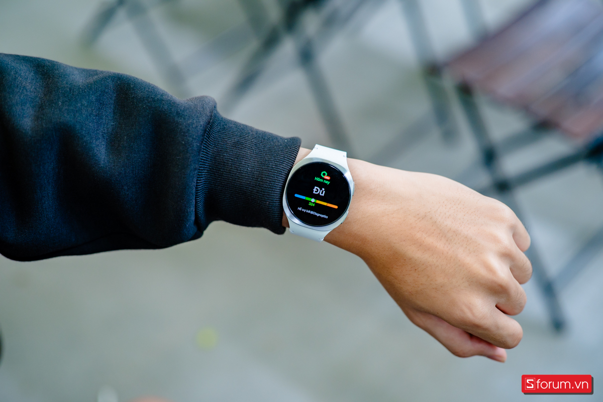 Galaxy Watch8 sử dụng LED đa màu để phát hiện huỳnh quang đặc trưng của AGEs
