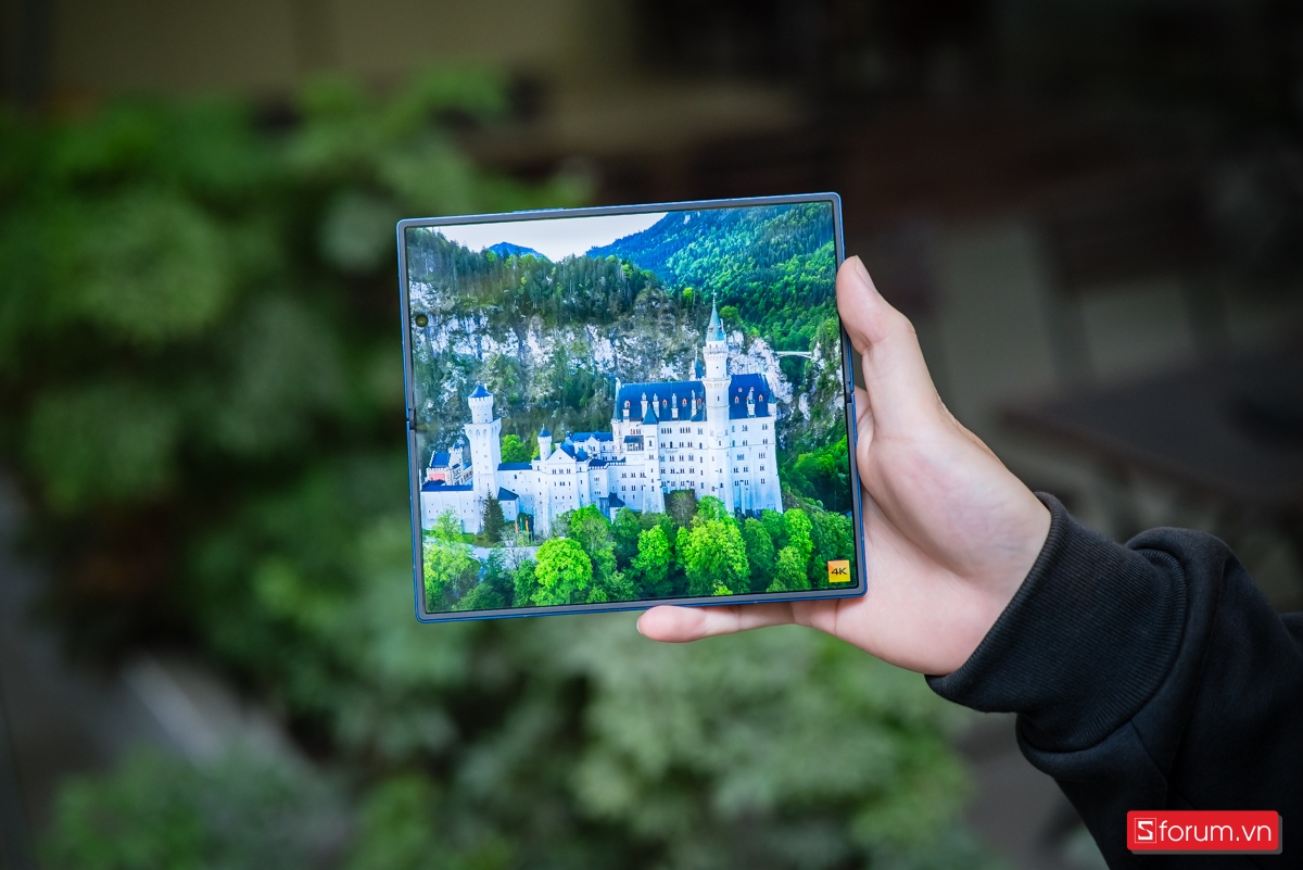 Đánh giá Galaxy Z Fold 7 về màn hình