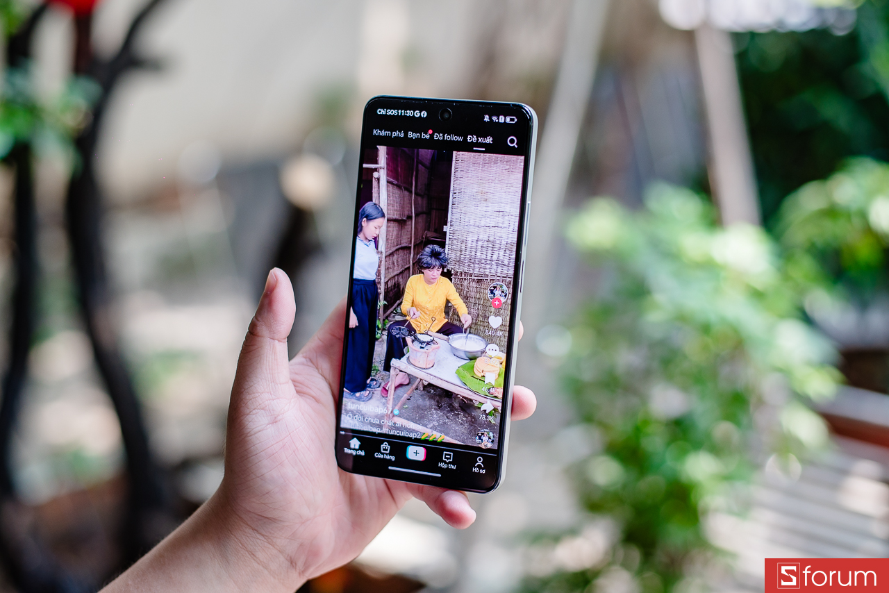 Pin 7000mAh là điểm ăn tiền lớn nhất trên Honor X8d