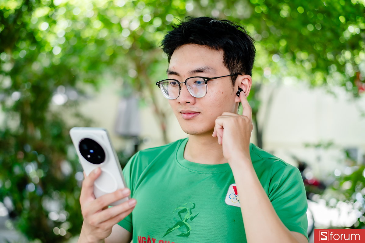 Đánh giá Huawei Freebuds Neo về thiết kế: nhỏ gọn, dễ đeo và thoải mái