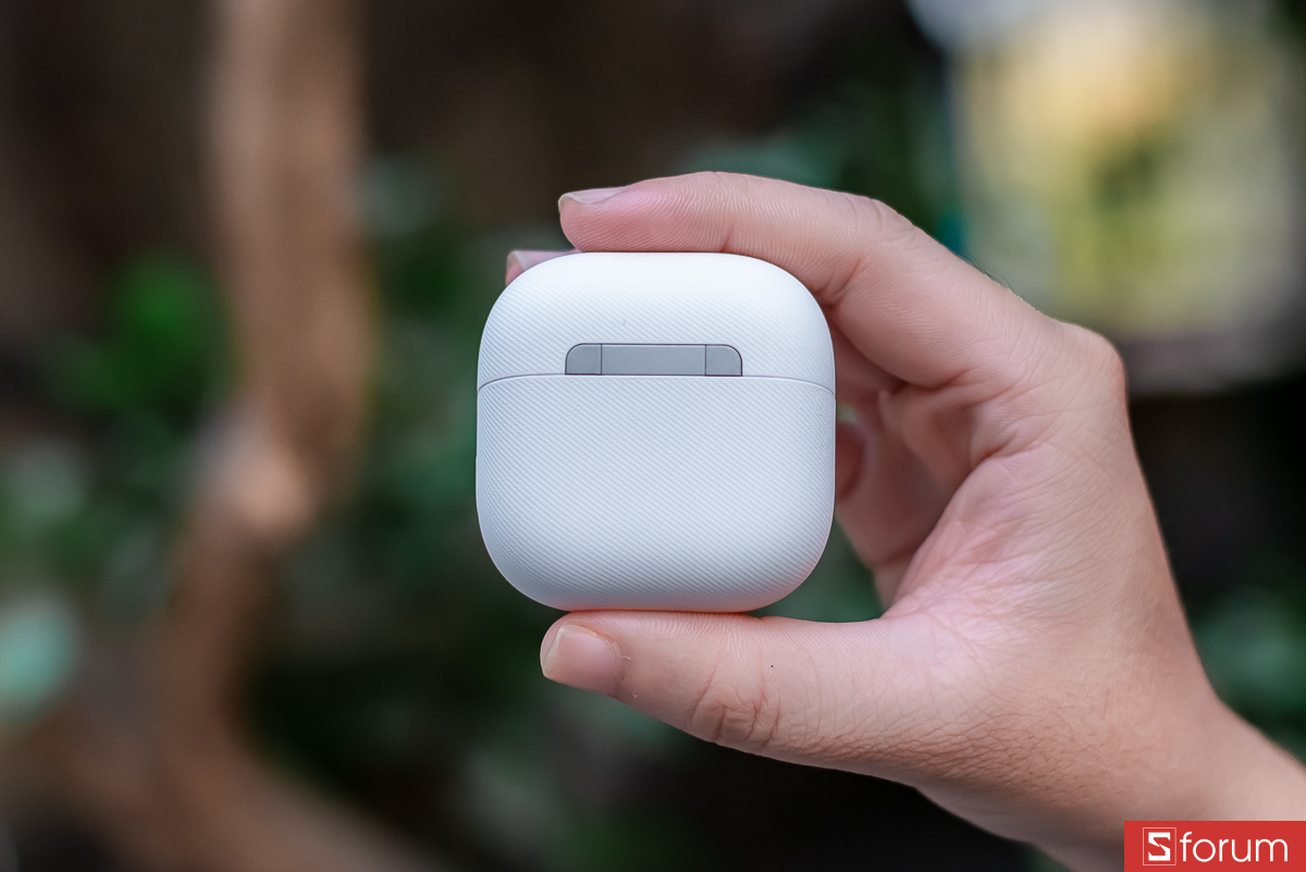 Đánh giá Huawei FreeClip 2 về thiết kế bản lề