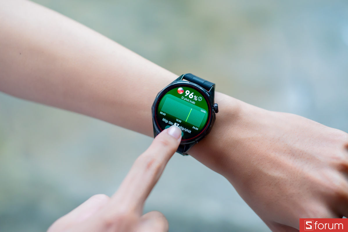   Đánh giá Huawei Watch GT7 46mm: Thời lượng pin ấn tượng
