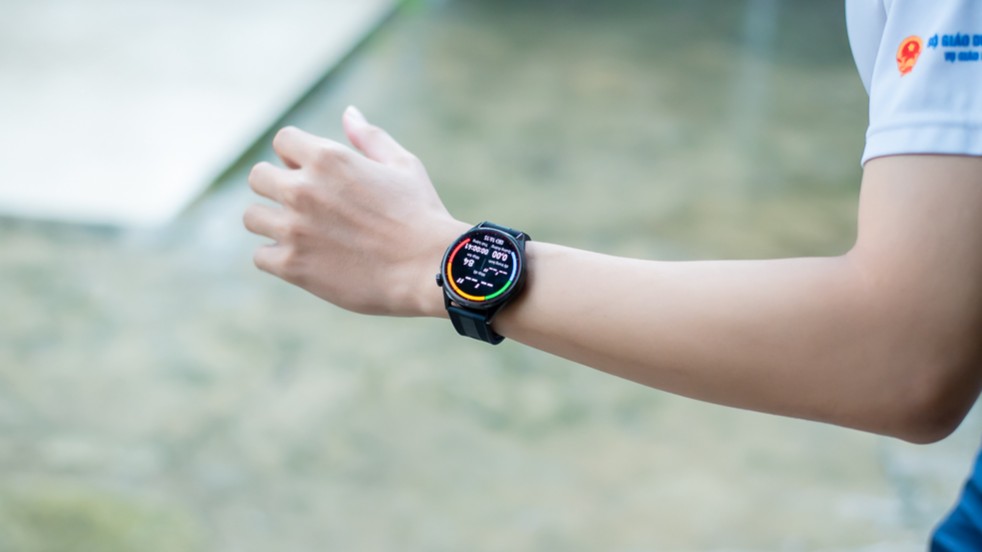 Đánh giá Huawei Watch GT 7: Dây EasyCross mới thoải mái, pin 21 ngày vẫn quá ấn tượng!