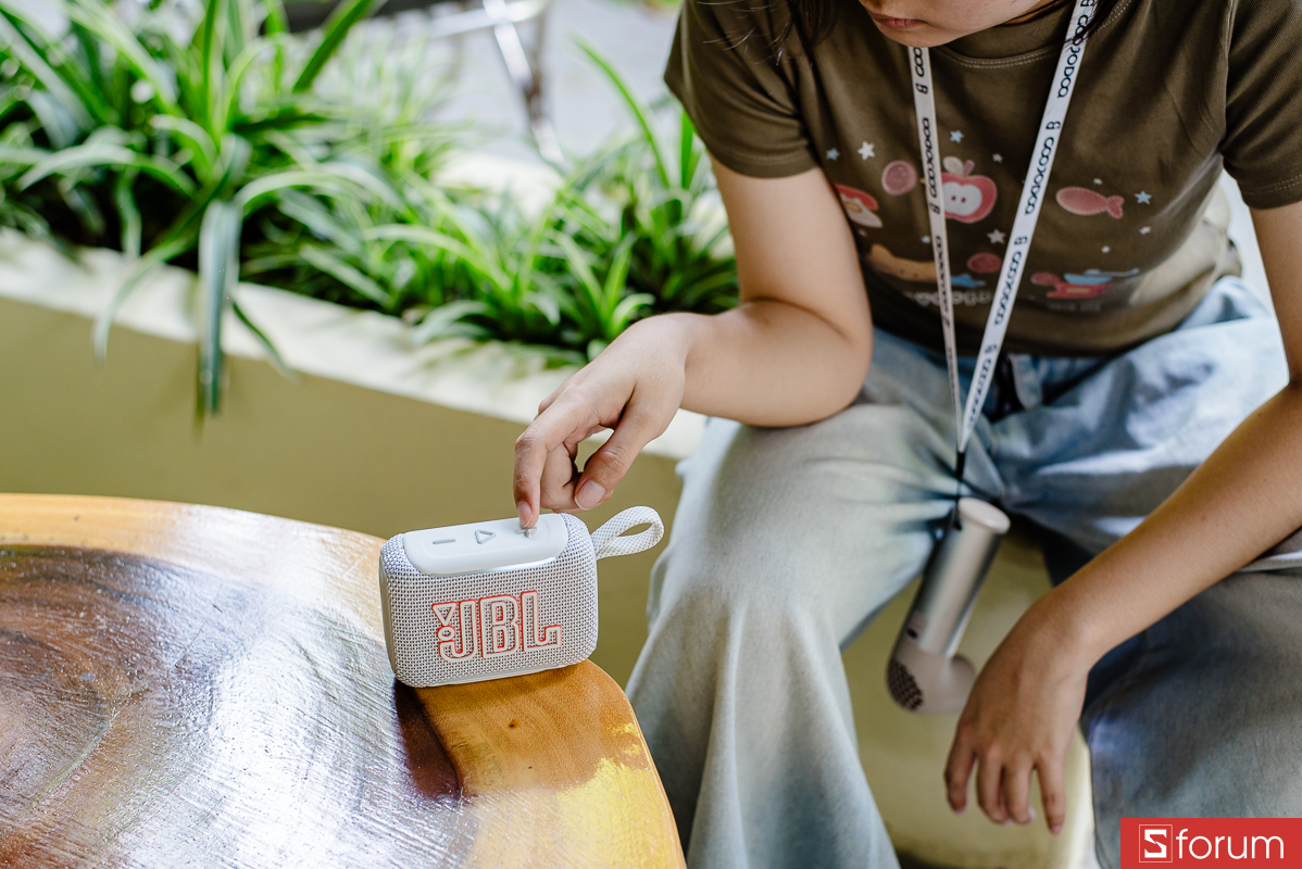 Đánh giá JBL Go 5 về tính năng