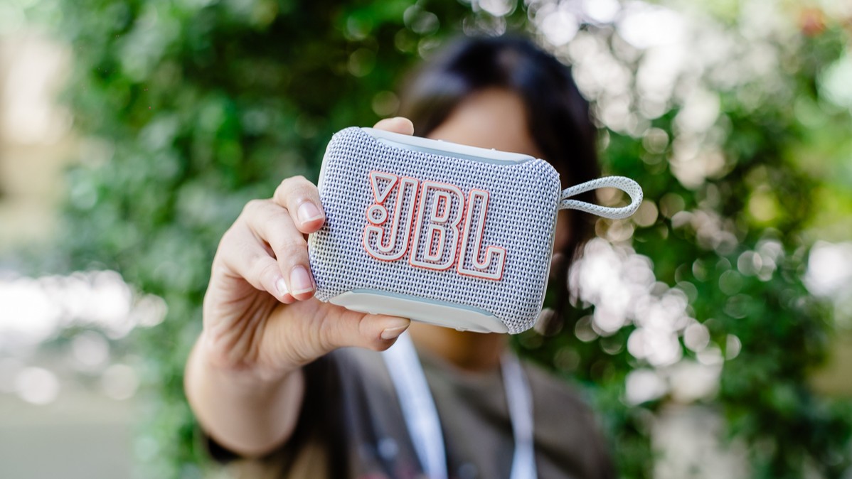 Đánh giá JBL Go 5: Nhiều tính năng mới trên 1 chiếc loa siêu nhỏ gọn!