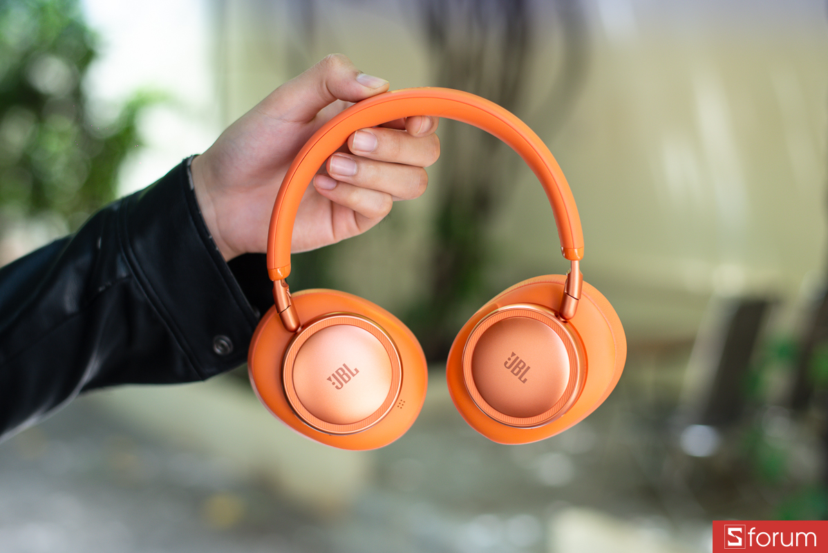 Đánh giá JBL Live 780NC: Thiết kế nổi bật và thời thượng
