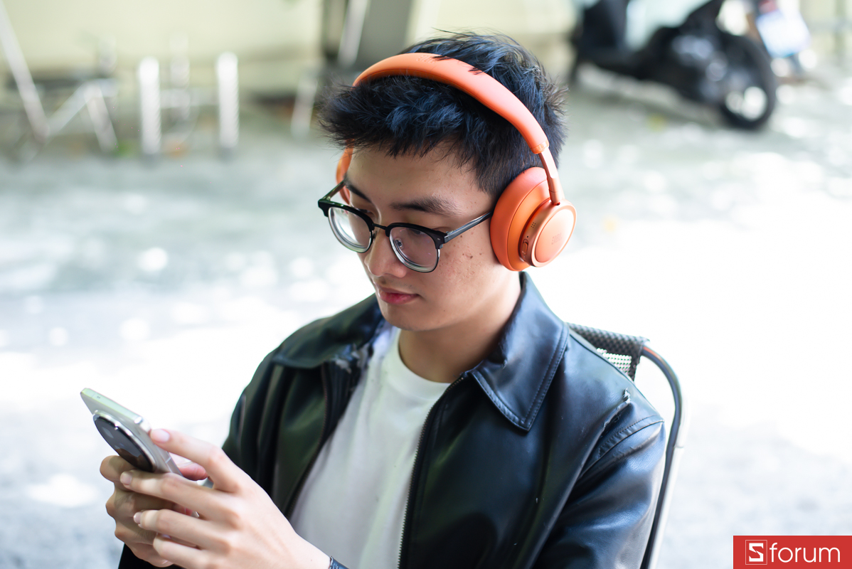 Đánh giá JBL Live 780NC: Chất âm sôi động dễ nghe