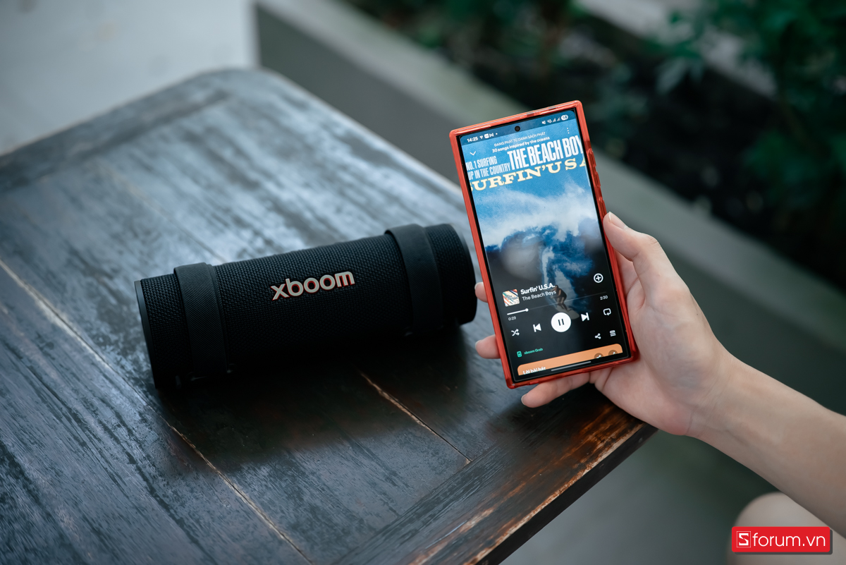Đánh giá LG xboom Grab về chất âm