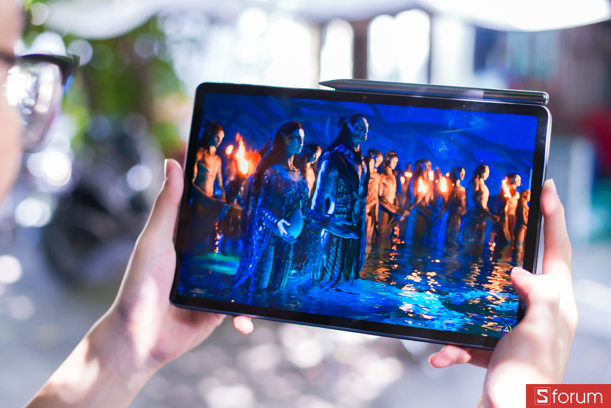 Đánh giá Lenovo Yoga Tab về màn hình