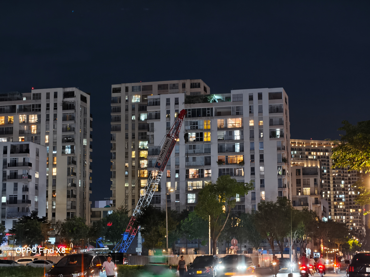 Trong điều kiện thiếu sáng, Find X8 vẫn chụp được những bức hình với chất lượng