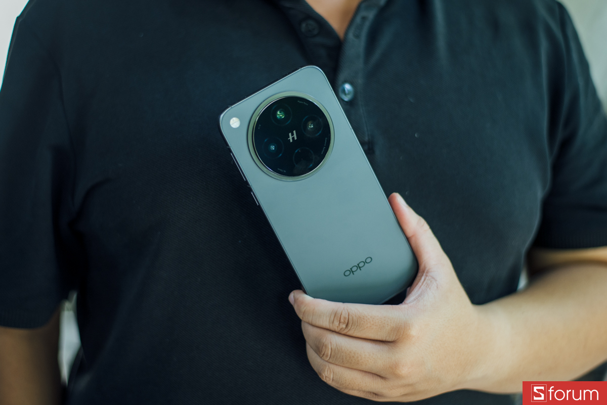 Đánh giá OPPO Find X8 ở năm 2025, kích thước nhỏ gọn của máy vẫn đang là xu thế trong năm 2025