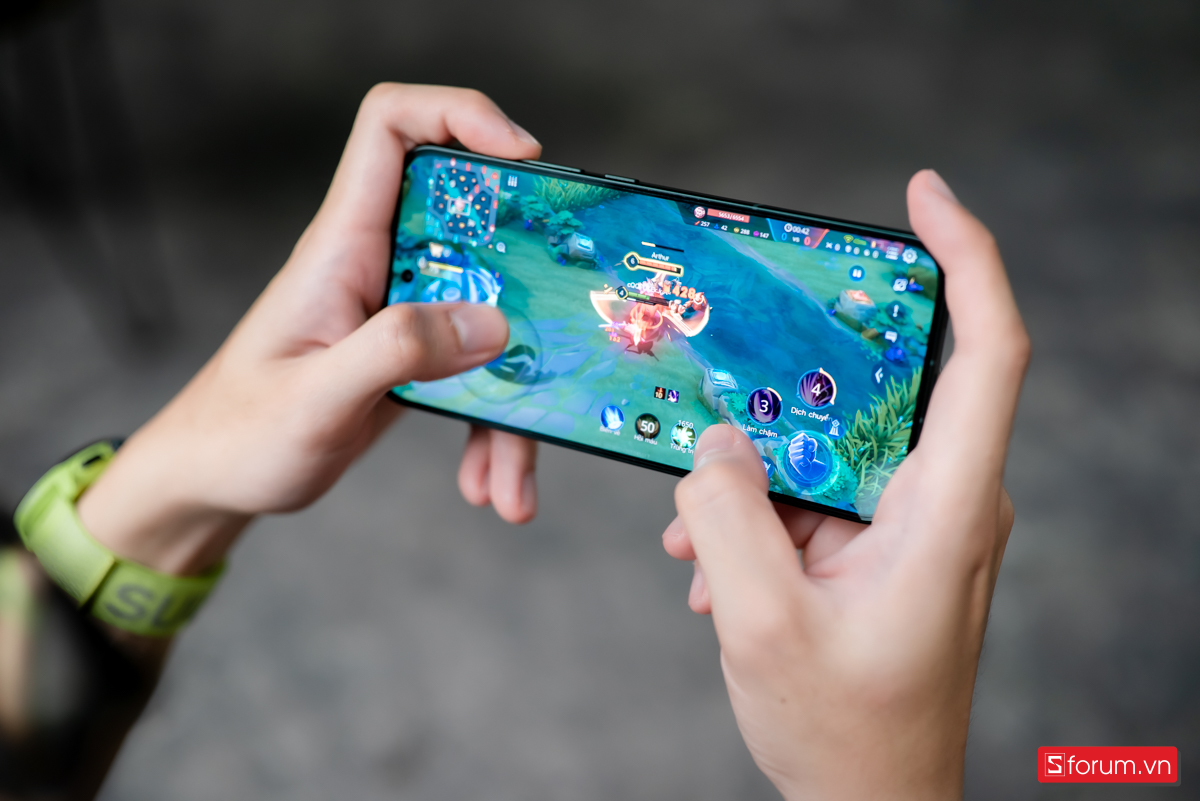 Liên Quân Mobile trên OPPO Reno14 mang đến trải nghiệm mượt mà