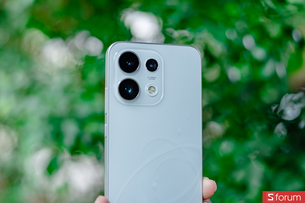 Đánh giá OPPO Reno16 F 5G về thiết kế: Mặt lưng hiệu ứng 3D độc đáo