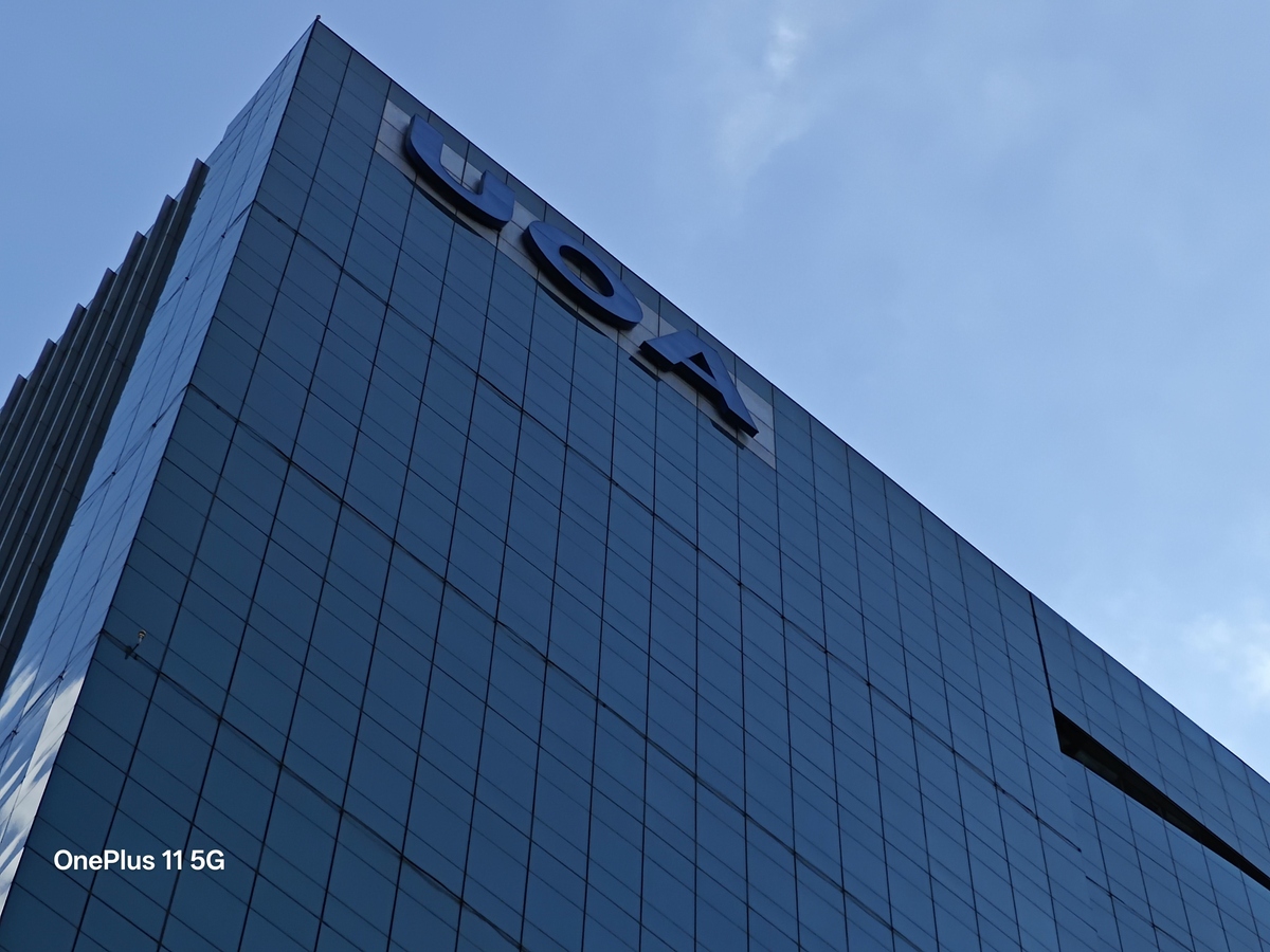 OnePlus 11 chỉ có tele zoom quang 2x