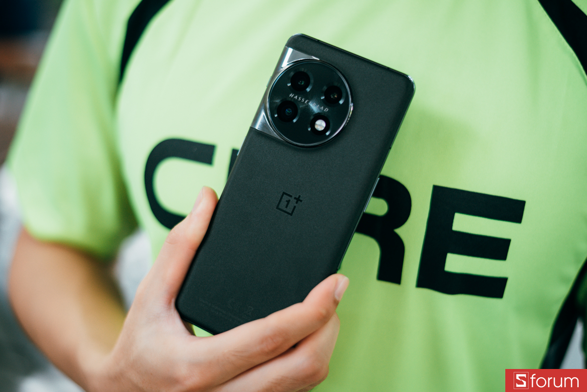 Chi tiết đánh giá OnePlus 11 trong năm 2025