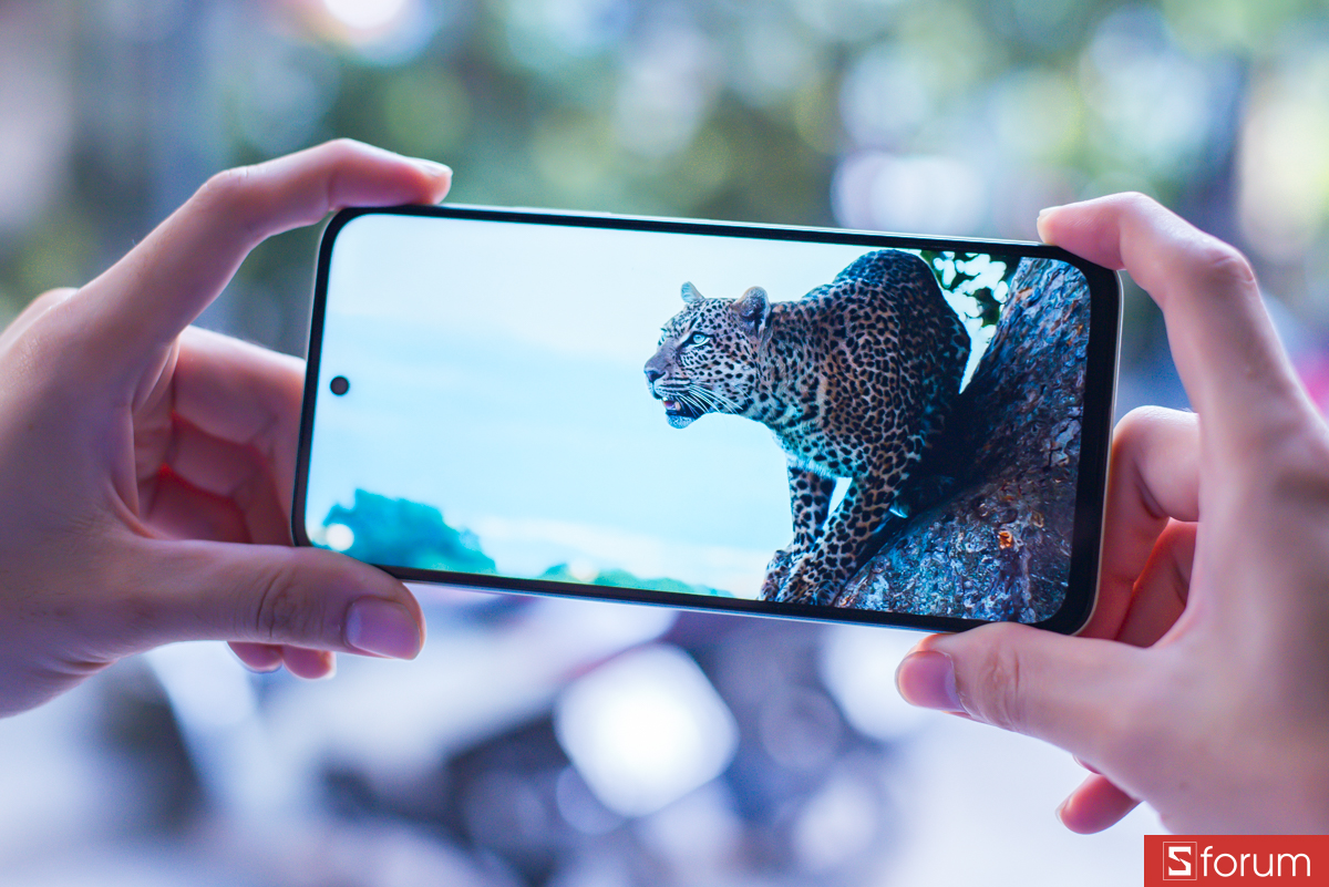 Đánh giá Redmi 15 5G về màn hình, mang lại trải nghiệm xem phim, chơi game sướng mắt