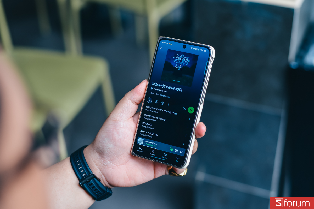 Tổng thể âm thanh của Galaxy Buds Core thiên về phong cách ấm áp, không quá sắc nét