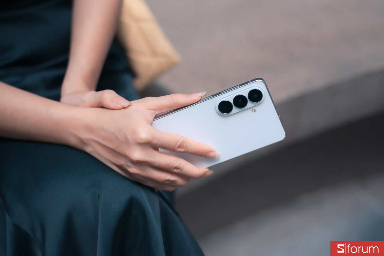 Đánh giá Samsung Galaxy S26 chi tiết