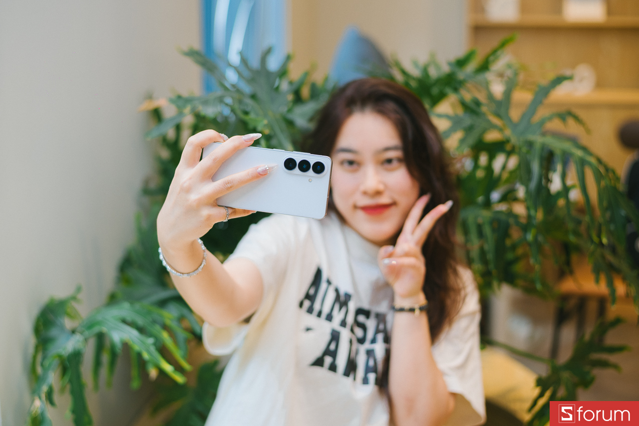 Đánh giá Samsung Galaxy S26 về thiết kế: Thiết kế không nâng cấp nhiều là điểm trừ