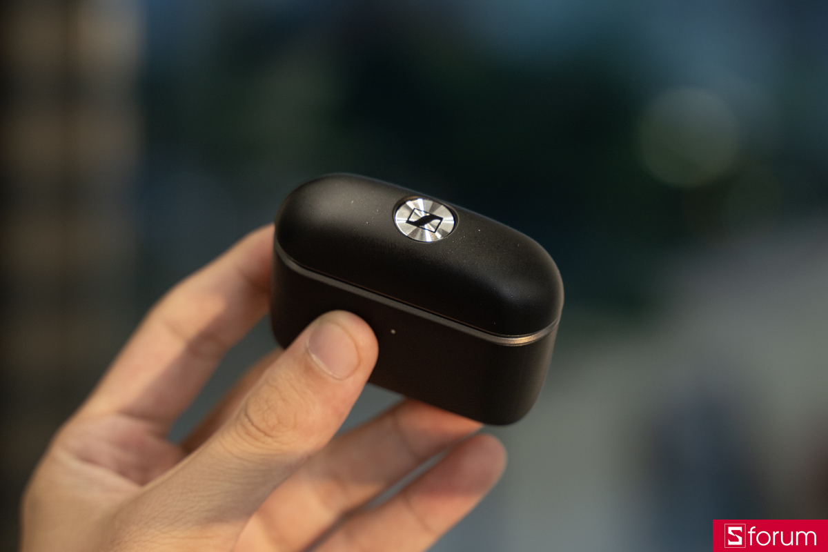 Trên tay Sennheiser MOMENTUM True Wireless 5: Thiết kế mới