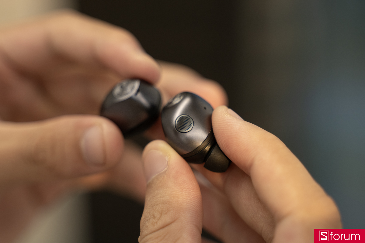 Trên tay Sennheiser MOMENTUM True Wireless 5: Thiết kế mới