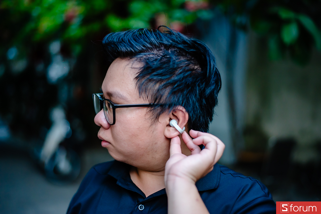 Đánh giá Sony LinkBuds Clip: Tính năng nghe và các chế độ âm thanh thực dụng