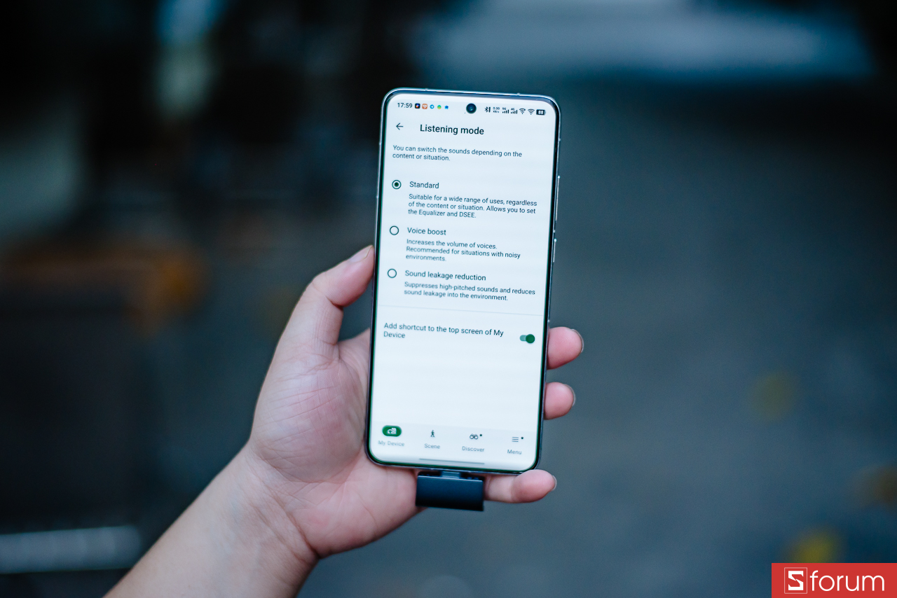 Phần app tổng thể của Sony khá đầy đủ: có EQ tùy chỉnh, tính năng Find Your Equalizer, DSEE tự động và 360 Reality Audio