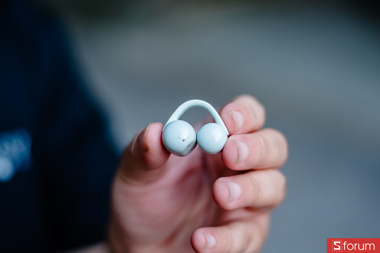 Đánh giá Sony LinkBuds Clip về thiết kế củ tai