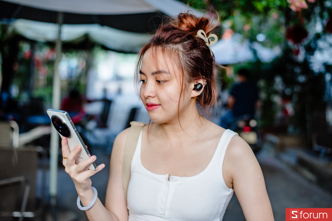 Đánh giá Sony WF-1000XM6 về cảm giác đeo