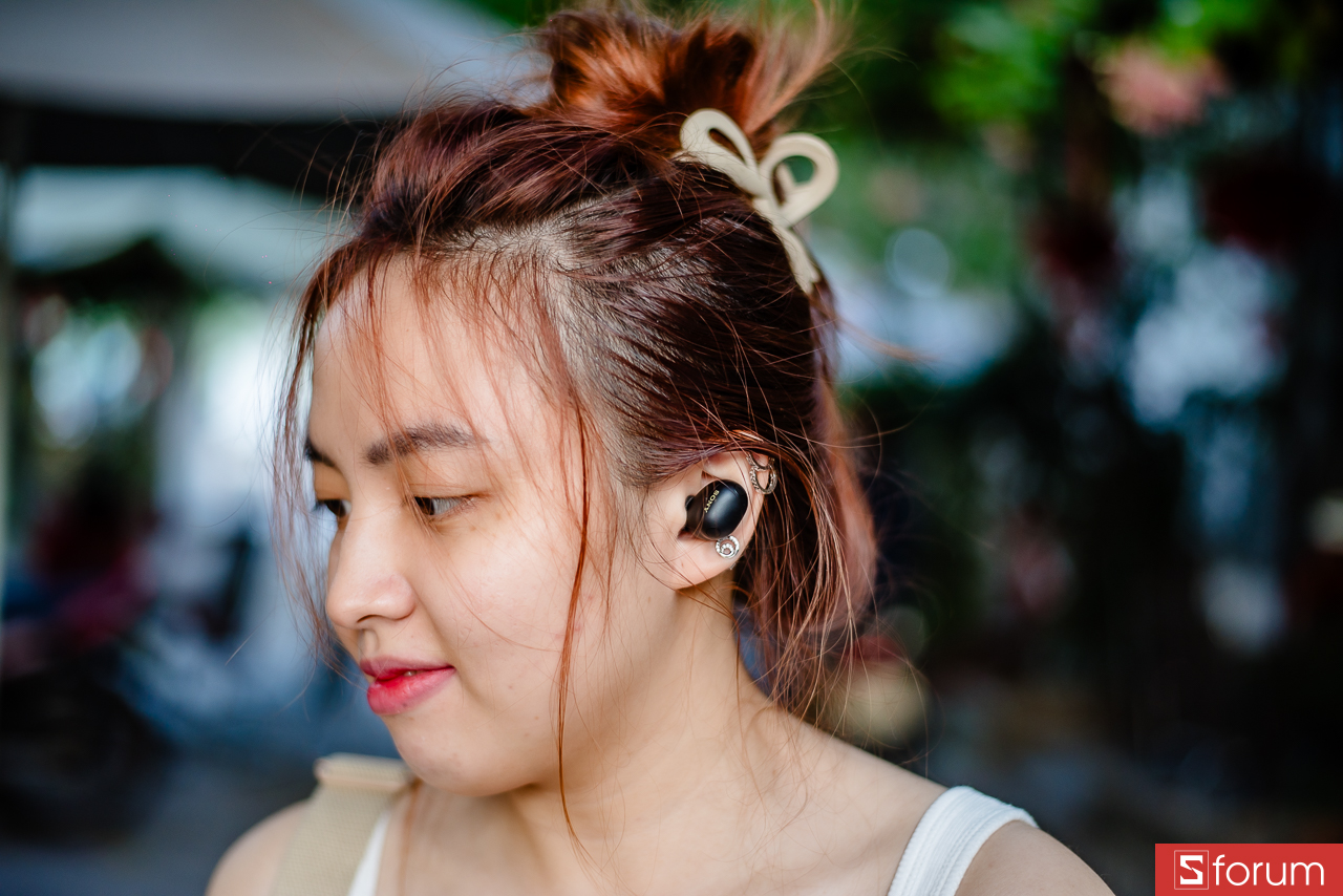 Đánh giá Sony WF-1000XM6 về khả năng chuyển đổi liền mạch các tính năng