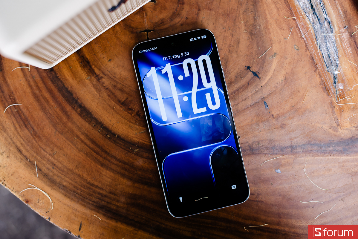 Một hạn chế khác của Tecno Spark 50 là độ sáng màn hình không quá cao
